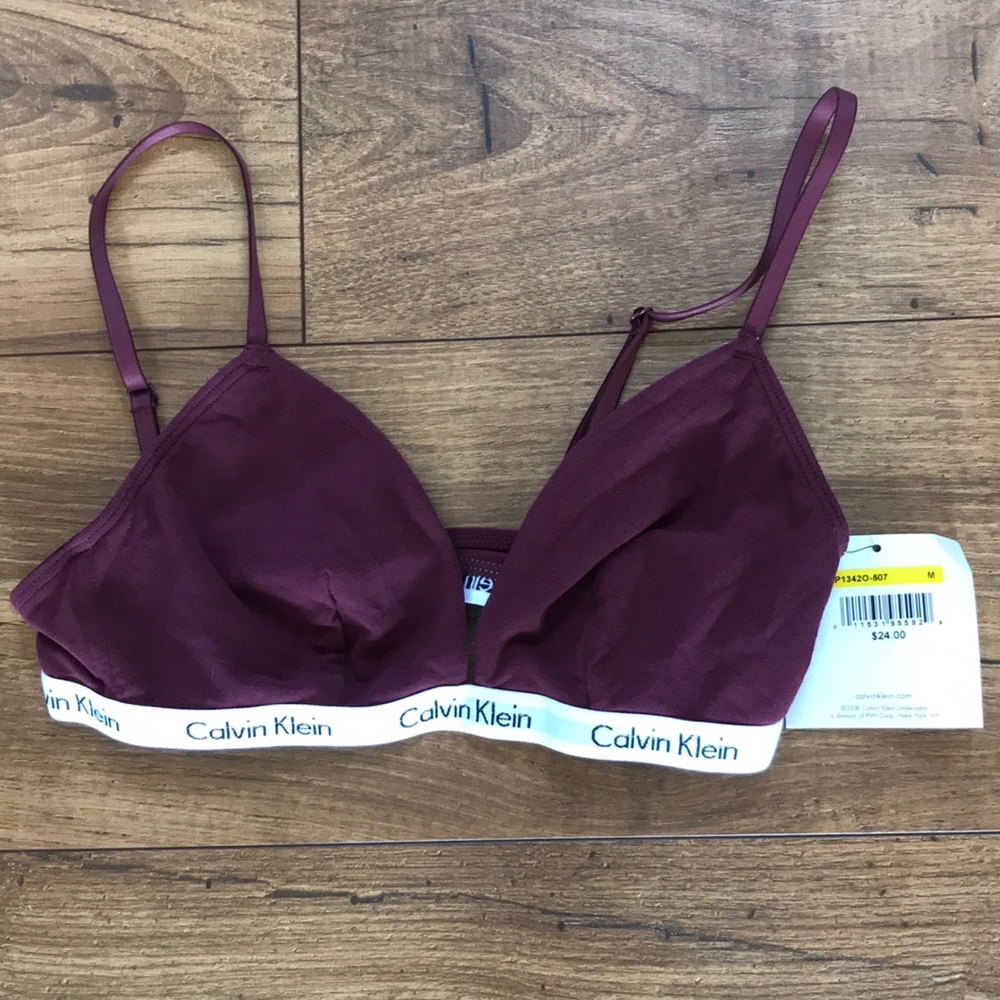 Calvin Klein bra with out pads, new